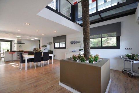 Māja pārdošanā Vallromanes, Barcelona, Spānijā 3 istabas, Nr. 140778 - attēls 11