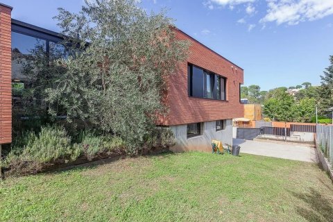 Продажа дома в Сан-Кугат-дель-Вальес, Барселона, Испания 5 спален,  №140772 - фото 28