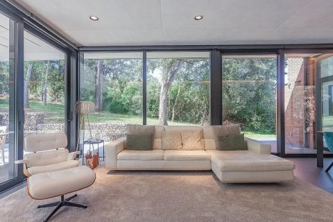 Продажа дома в Сан-Кугат-дель-Вальес, Барселона, Испания 5 спален,  №140772 - фото 5