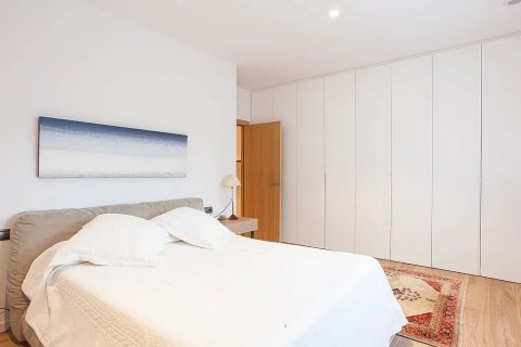 Сasa en venta en Sant Cugat del Vallès, Barcelona, España 5 dormitorios, No. 140773 - foto 22