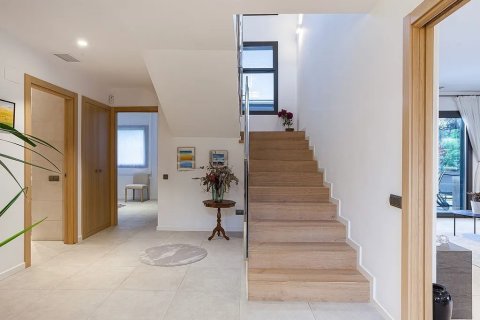 Сasa en venta en Sant Cugat del Vallès, Barcelona, España 5 dormitorios, No. 140773 - foto 14