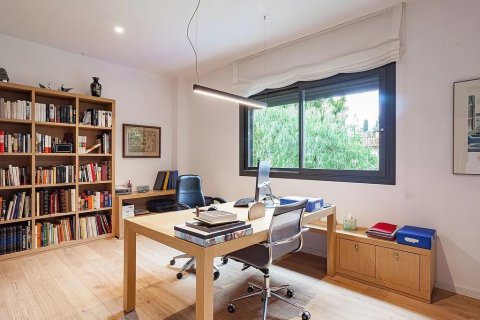 Сasa en venta en Sant Cugat del Vallès, Barcelona, España 5 dormitorios, No. 140773 - foto 26