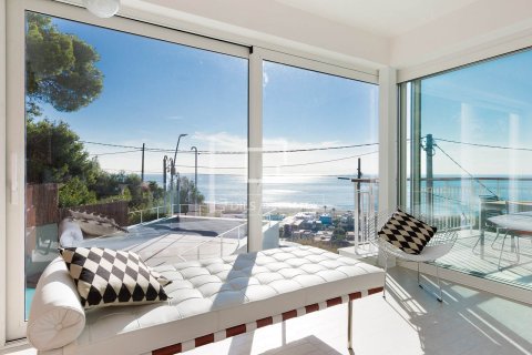 Villa in vendita a Castelldefels, Barcelona, Spagna 5 camere da letto, 330 mq. N° 150393 - foto 5