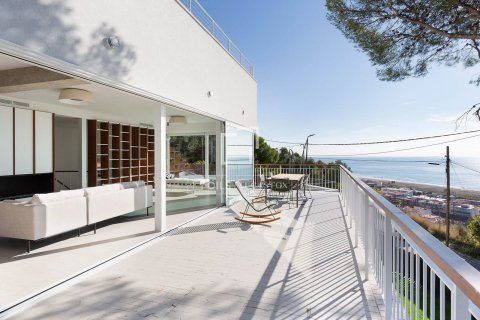 Villa in vendita a Castelldefels, Barcelona, Spagna 5 camere da letto, 330 mq. N° 150393 - foto 11