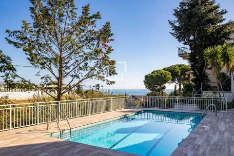 Villa for sale in Cabrils, Barcelona, Spain 6 bedrooms, 343 sq.m. No. 150394 - photo 7