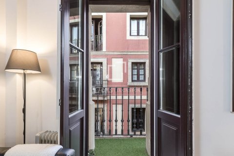 Apartment à vendre à Barcelona, Espagne, 2 chambres, 87 m2 No. 150395 - photo 3