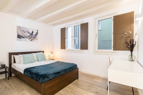 Apartment à vendre à Barcelona, Espagne, 2 chambres, 87 m2 No. 150395 - photo 11