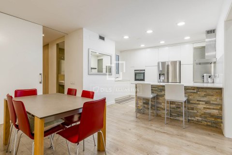 Dzīvoklis pārdošanā Barcelona, Spānijā 4 istabas, 155 m2 Nr. 150392 - attēls 14