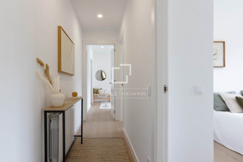 Villa for sale in Alella, Barcelona, Spain 4 bedrooms, 332 sq.m. No. 150391 - photo 17
