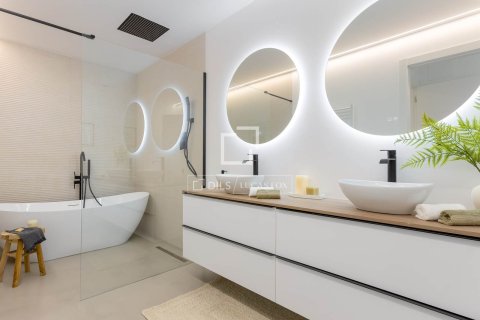 Villa for sale in Alella, Barcelona, Spain 4 bedrooms, 332 sq.m. No. 150391 - photo 19