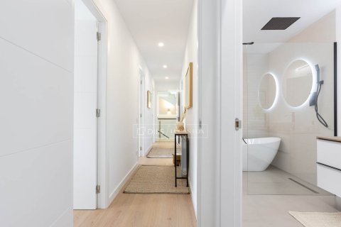 Villa for sale in Alella, Barcelona, Spain 4 bedrooms, 332 sq.m. No. 150391 - photo 23