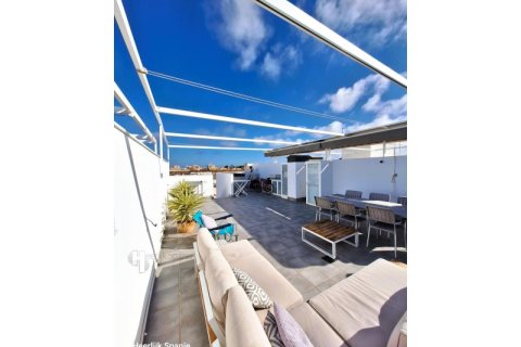 Huoneisto myytävänä San Pedro del Pinatar, Murcia, Espanja, 2 makuuhuonetta, No. 161742 - kuva 2