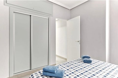 Продажа квартиры в Торревьеха, Аликанте, Испания 2 спальни, 75м2 №189260 - фото 12