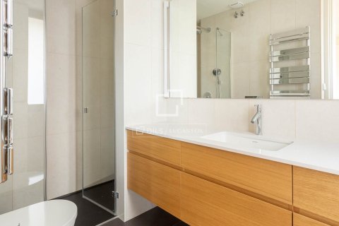 Penthouse w Barcelona, Hiszpania 2 sypialnie, 145 mkw. nr 150929 – zdjęcie 29