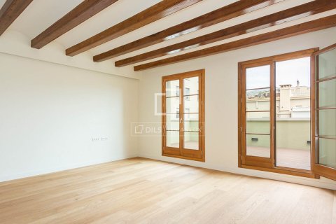 Penthouse w Barcelona, Hiszpania 2 sypialnie, 145 mkw. nr 150929 – zdjęcie 5