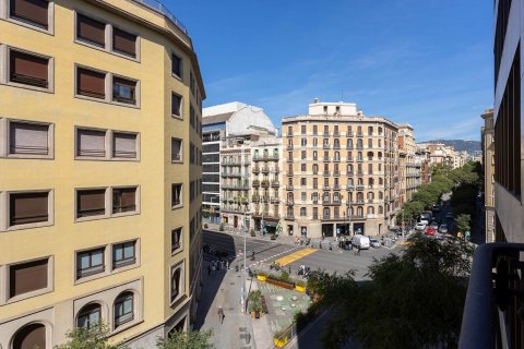 Penthouse w Barcelona, Hiszpania 2 sypialnie, 145 mkw. nr 150929 – zdjęcie 19