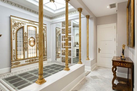 Apartament w Barcelona, Hiszpania 3 sypialnie, 164 mkw. nr 150923 – zdjęcie 12