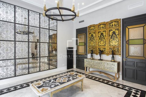 Apartament w Barcelona, Hiszpania 3 sypialnie, 164 mkw. nr 150923 – zdjęcie 3