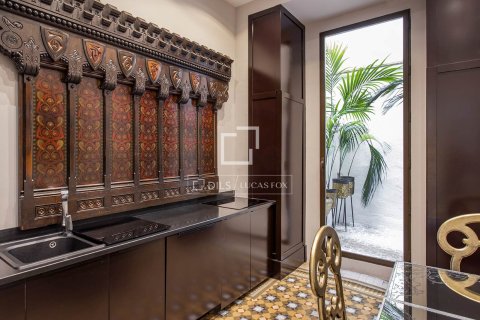 Apartament w Barcelona, Hiszpania 3 sypialnie, 164 mkw. nr 150923 – zdjęcie 20