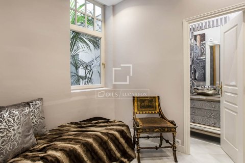 Apartament w Barcelona, Hiszpania 3 sypialnie, 164 mkw. nr 150923 – zdjęcie 27