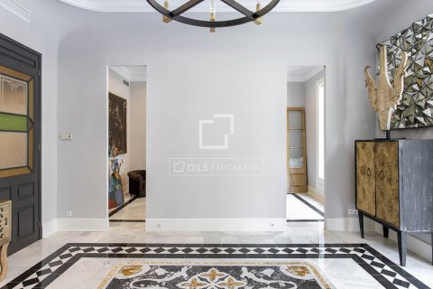 Apartament w Barcelona, Hiszpania 3 sypialnie, 164 mkw. nr 150923 – zdjęcie 5