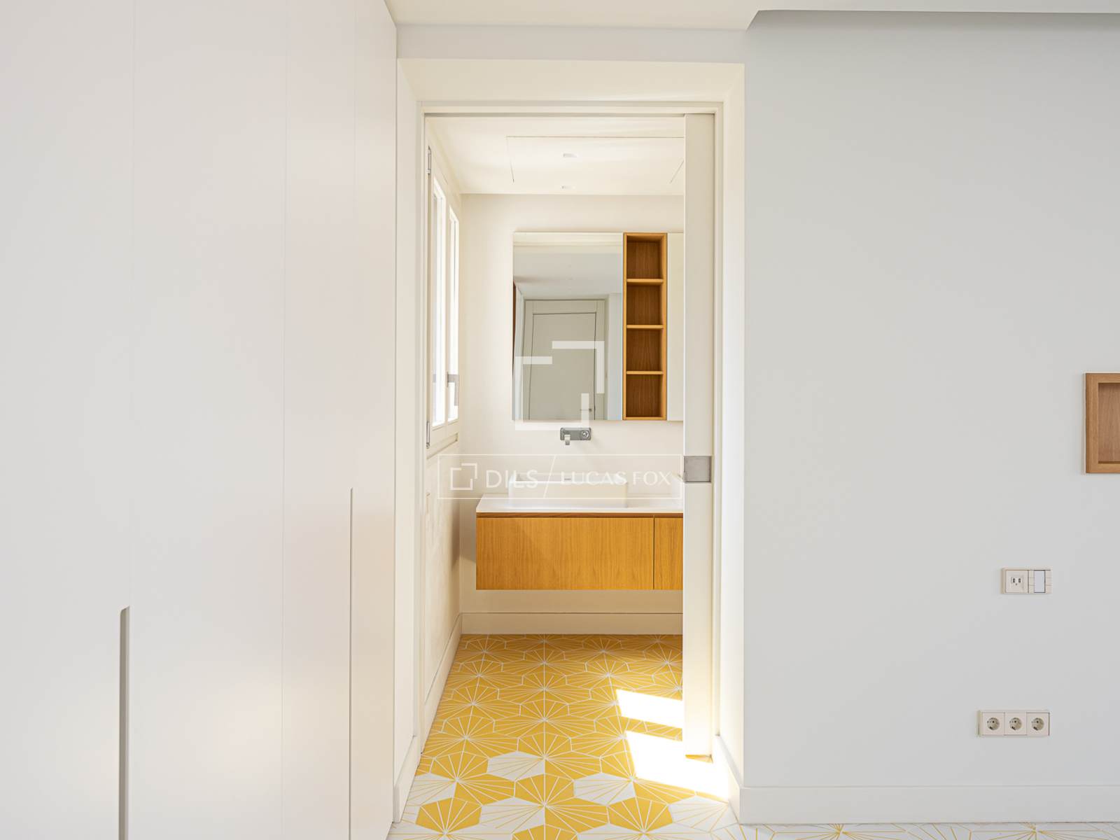 Wohnung in Barcelona, Spanien 3 Schlafzimmer, 174 m2 Nr. 150927