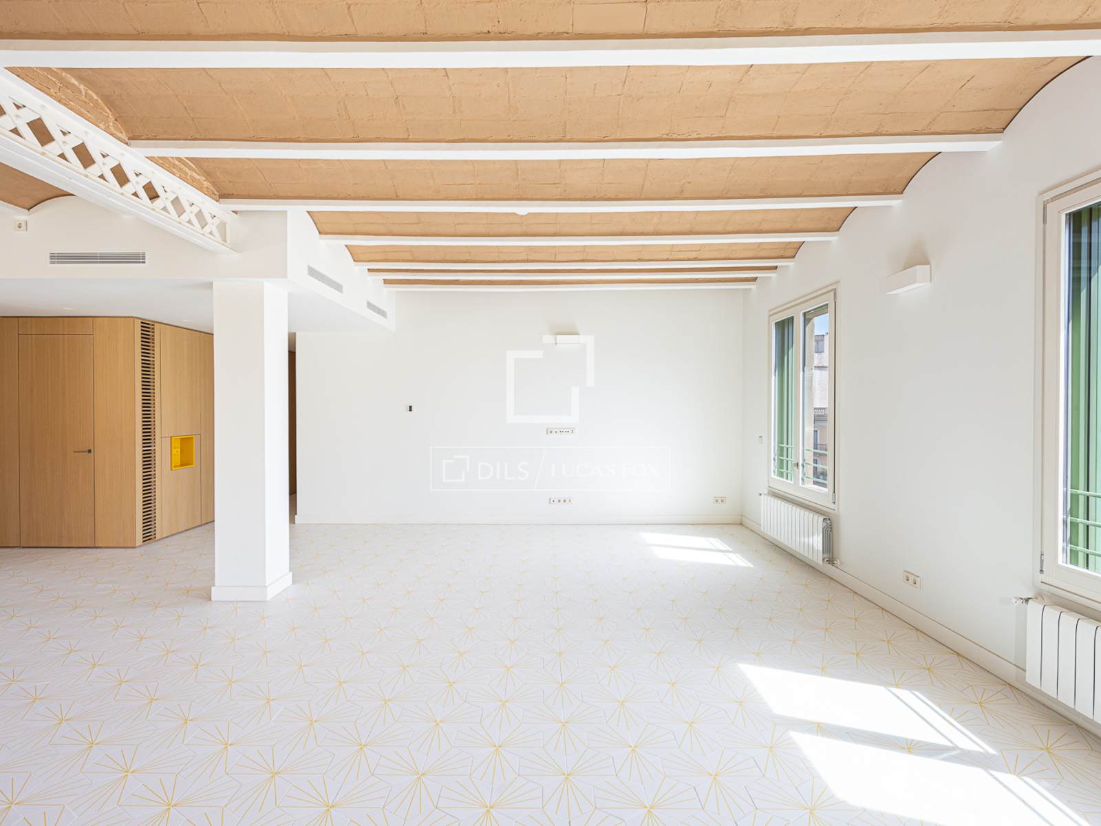 Wohnung in Barcelona, Spanien 3 Schlafzimmer, 174 m2 Nr. 150927
