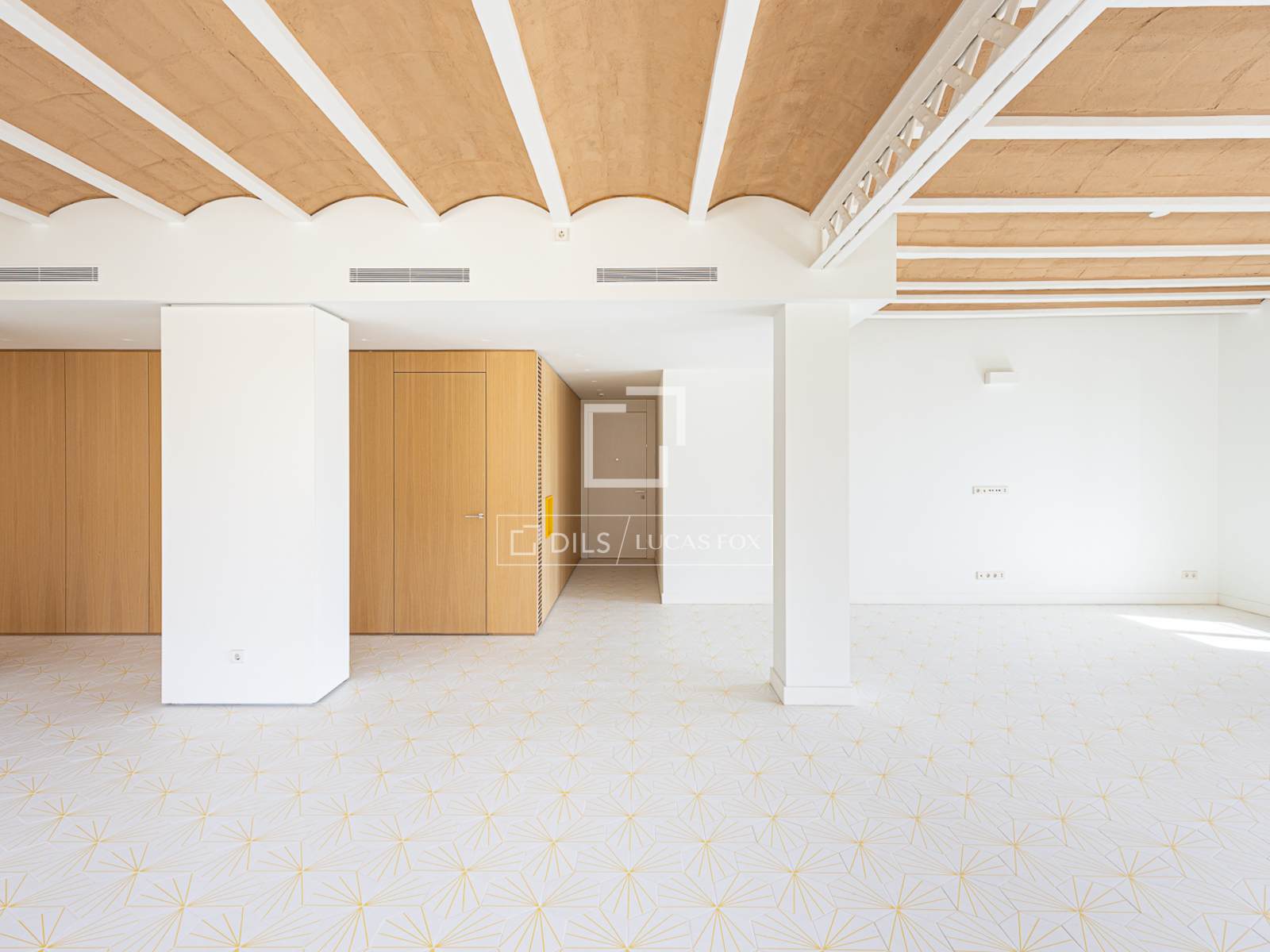 Wohnung in Barcelona, Spanien 3 Schlafzimmer, 174 m2 Nr. 150927