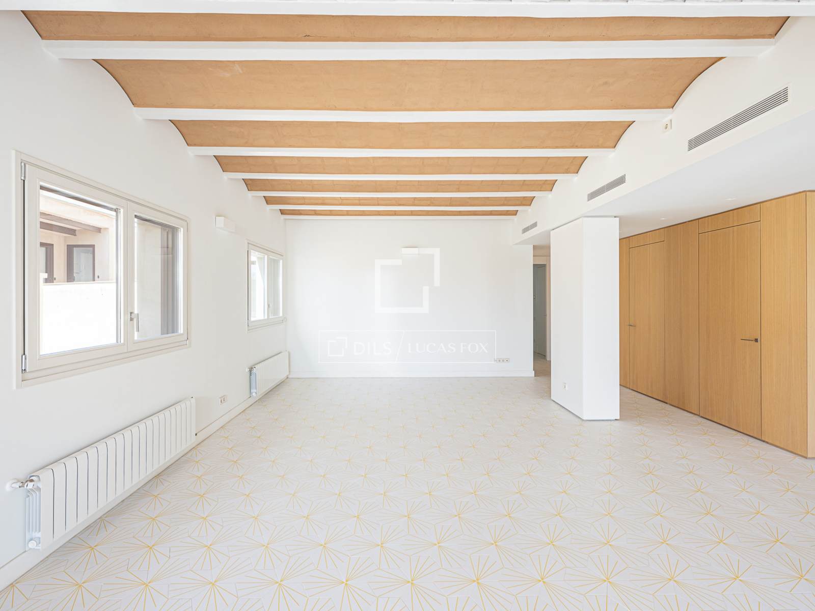 Wohnung in Barcelona, Spanien 3 Schlafzimmer, 174 m2 Nr. 150927