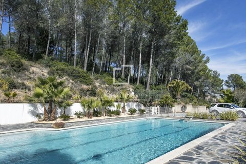 Villa zum Verkauf in Bellaterra, Barcelona, Spanien 5 Schlafzimmer, 322 m2 Nr. 150928 - Foto 30