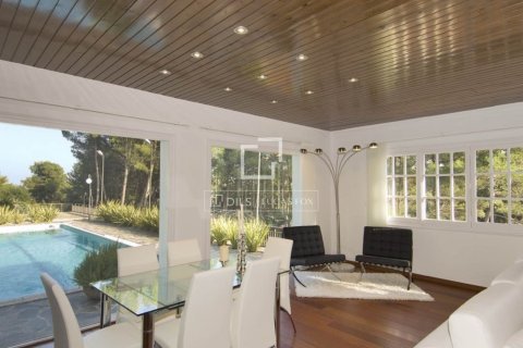 Villa zum Verkauf in Bellaterra, Barcelona, Spanien 5 Schlafzimmer, 322 m2 Nr. 150928 - Foto 3