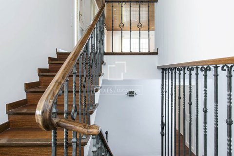 Villa zum Verkauf in Bellaterra, Barcelona, Spanien 5 Schlafzimmer, 322 m2 Nr. 150928 - Foto 10