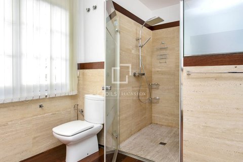 Villa zum Verkauf in Bellaterra, Barcelona, Spanien 5 Schlafzimmer, 322 m2 Nr. 150928 - Foto 15