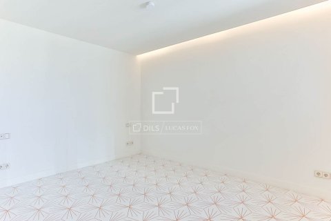 Apartment à vendre à Barcelona, Espagne, 3 chambres, 178 m2 No. 150925 - photo 11