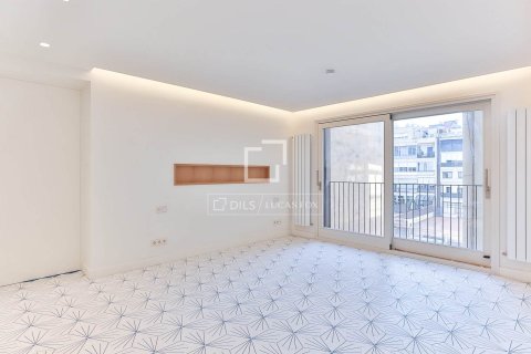 Apartament w Barcelona, Hiszpania 2 sypialnie, 151 mkw. nr 150924 – zdjęcie 8