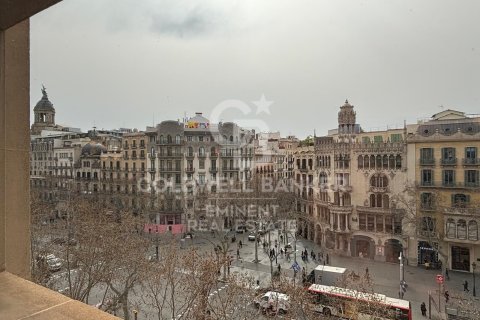 Apartment à vendre à Barcelona, Espagne, 2 chambres, 90 m2 No. 179094 - photo 4