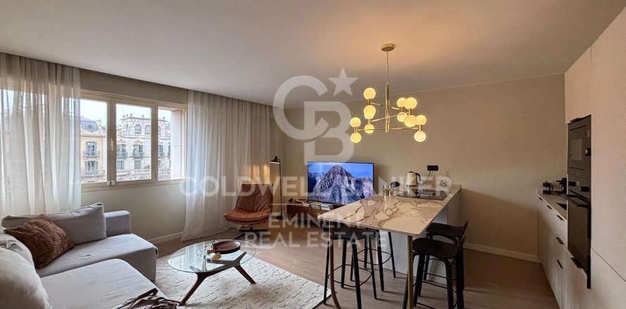 Apartment à Barcelona, Espagne 2 chambres, 90 m2 No. 179094