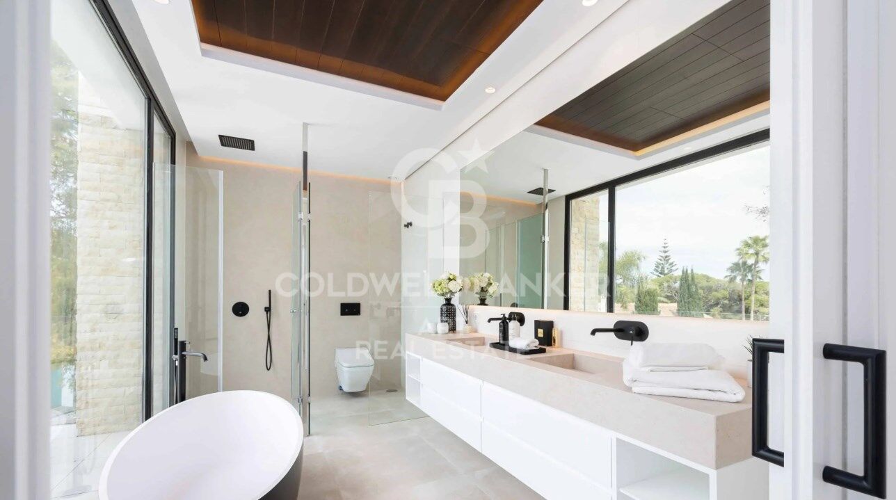 Villa in Marbella, Malaga, Spanien 4 Schlafzimmer, 753 m2 Nr. 179095