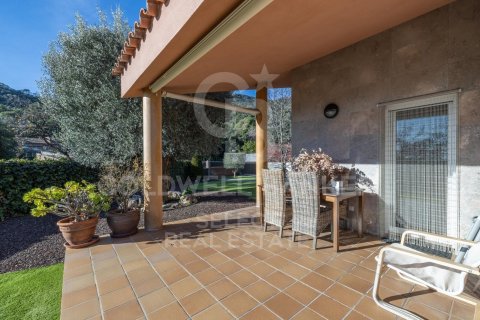 House à vendre à Matadepera, Barcelona, Espagne, 4 chambres,  No. 179093 - photo 3