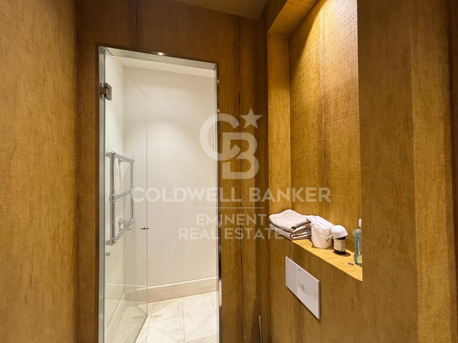 Apartment in Barcelona, Spain 2 bedrooms, 133 sq.m. No. 179096