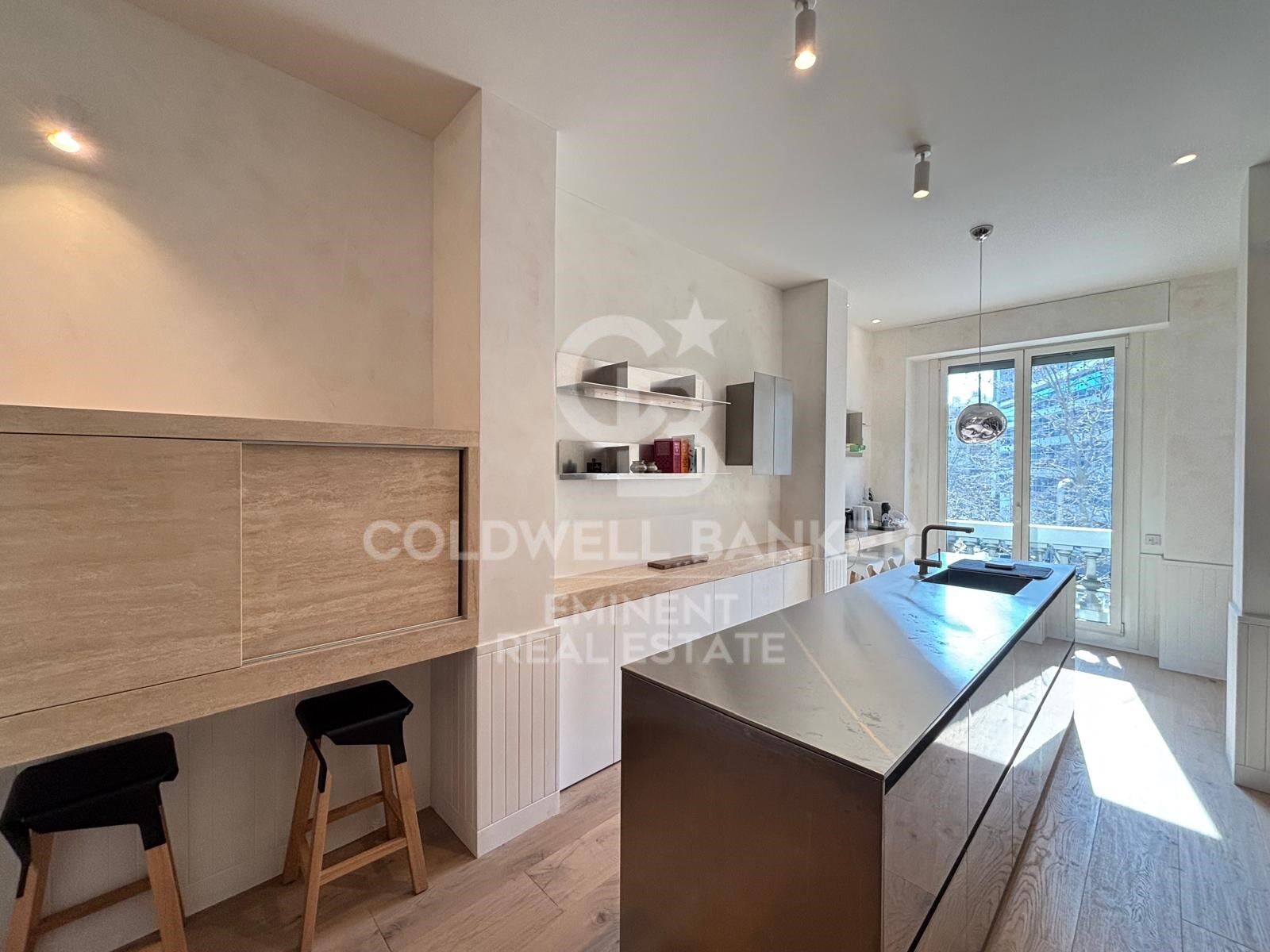 Apartment in Barcelona, Spain 2 bedrooms, 133 sq.m. No. 179096