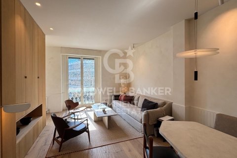 Apartment à vendre à Barcelona, Espagne, 2 chambres, 133 m2 No. 179096 - photo 4