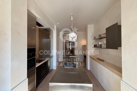 Apartment à vendre à Barcelona, Espagne, 2 chambres, 133 m2 No. 179096 - photo 16