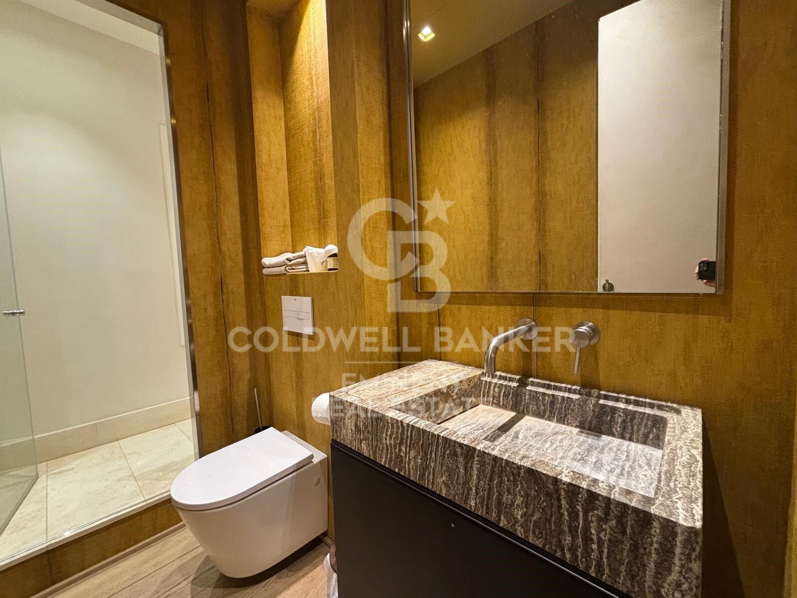 Apartment in Barcelona, Spain 2 bedrooms, 133 sq.m. No. 179096