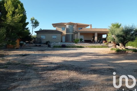 House in Roquetes, Tarragona, Spain 4 bedrooms, 481 sq.m. No. 153483