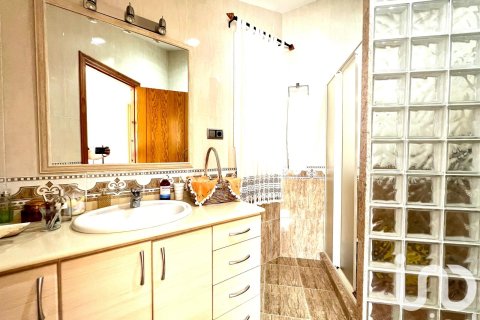 Wohnung zum Verkauf in Amposta, Tarragona, Spanien 3 Schlafzimmer, 155 m2 Nr. 153478 - Foto 17