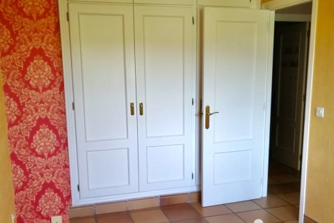 Talo myytävänä Vinaros, Castellon, Espanja, 5 makuuhuonetta, 239 m2 No. 153482 - kuva 17