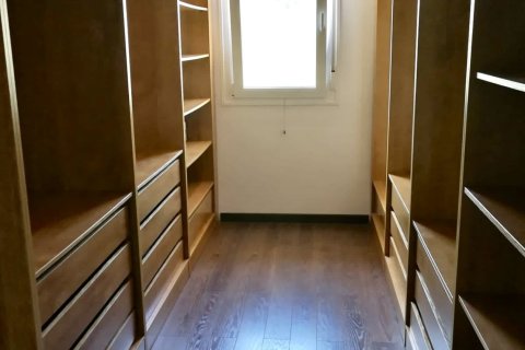 Talo myytävänä Vinaros, Castellon, Espanja, 5 makuuhuonetta, 239 m2 No. 153482 - kuva 24