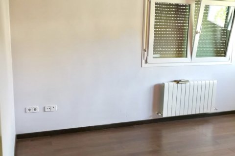 Talo myytävänä Vinaros, Castellon, Espanja, 5 makuuhuonetta, 239 m2 No. 153482 - kuva 16