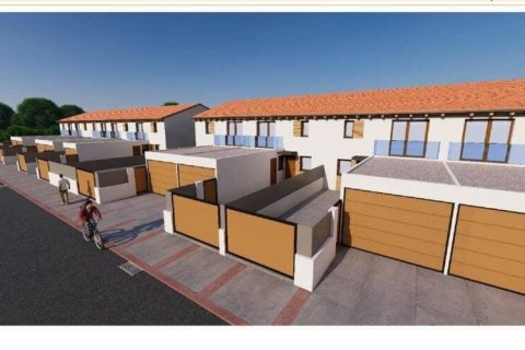 Продажа дома в Вальверде де ла Вирхен, Леон, Испания 4 спальни, 178м2 №153481 - фото 2